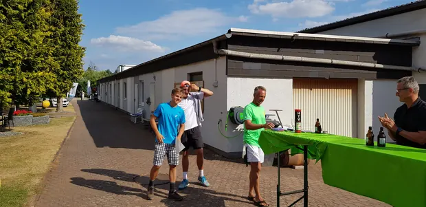 Impression vom Vereinsleben des TC Grün-Weiß Elz